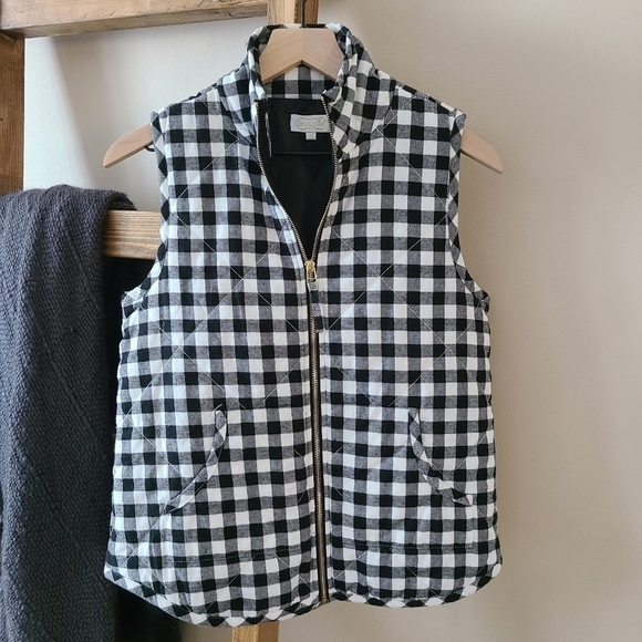 Mud Pie Jackets & Blazers - 𝅺3/$20 Mud Pie Black & White Plaid Vest Size Small